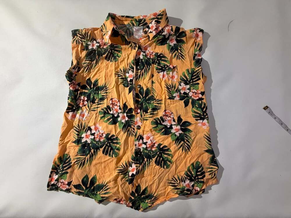 No Boundaries Womens XS Yellow Tropical Floral Sleeveless Button Up Shirt